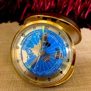 Vintage Bulova Travel alarm clock
